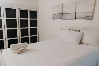 Oceanfront 3 Bedroom With Jacuzzi and Pool - 6