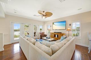 Skyfall South, 4 Bedroom Beach Vacation Pool Home, Sleeps 8 - Bonita Springs - 2