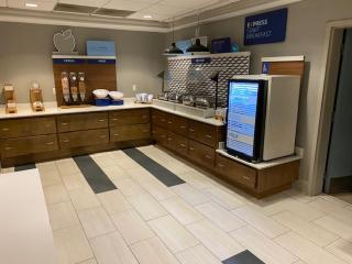 Holiday Inn Express - Greenwood - 1