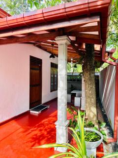 R Villa Unawatuna - Unawatuna - 3
