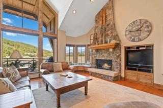 Villas at Villa Montane 06 by East West Hospitality - 9