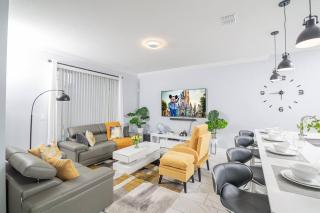EPIC STYLISh retreat With Free water park near Disney - Kissimmee - 0