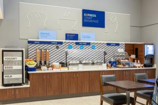 Holiday Inn Express Turlock by IHG - Turlock - 3