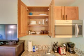 Kihei Beach Retreat with Pool Access, Walk to Shore! - Wailea - 1