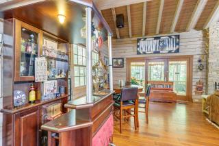 Ellijay Getaway Fire Pit and Hot Tub - Ellijay - 4