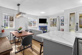 B111 Hot tub, ACx3, parking, coin laundry, near Banff - Canmore - 2