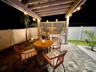 Vacation Oasis Home with Private Pool and Grill 8615 - Kissimmee - 7
