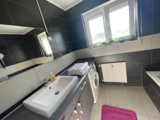APPARTAMENT 85m2 A 5KM DE BASEL AU 1ERE ETAGE DANS UN CARTIER TRES CALME - Huningue - 7