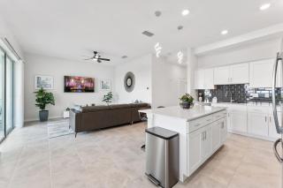 Modern Storey Lake Resort Disney Orlando 3161-405 - 3