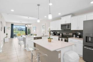 Modern Storey Lake Resort Disney Orlando 3141-105 - 1