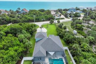 Seaside Serenity -Private Pool with Beach Access - Melbourne Shores - 0