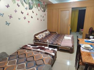 Staycation In front of Mall of Asia Triple M - Manila - 7