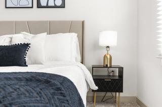 Cityscape Haven Fully Equipped 2BR Unit with Pool - 8