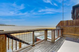 Sail Away on Whidbey - 6