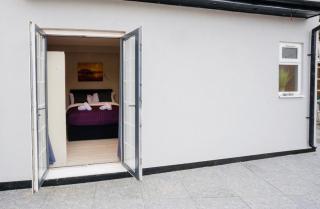 Paragraph Edmonton - Palmers Green - 5