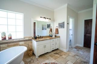 Your peaceful getaway in Van Alstyne, TX - 2