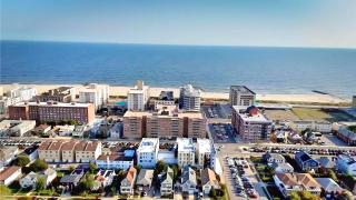 Long Beach Hotel - 9