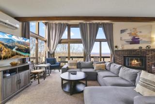 Pocono Mountain Village at Camelback 294 Overlook Way - Tannersville - 9