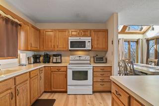 Pocono Mountain Village at Camelback 294 Overlook Way - Tannersville - 3