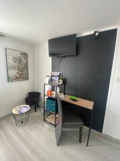 Chambre safari individuelle avec parti commune A 6min de l A26 et 15 min de stOmer, lumbres et aire sur la lys - Ecques - 6