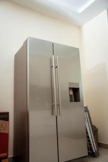 Well furnished 3 bedroom apartment with a swimming pool and Gym in Ologolo road lekki - Maiyegun - 8