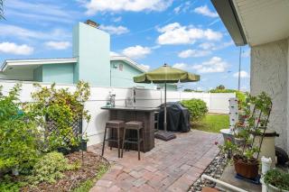 Waterfront Oasis with Private Heated Pool & Dock - Merritt Island - 5