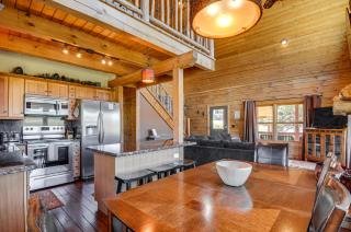 Cozy Family Cabin Game Room, Near National Parks! - Duck Creek Village - 1