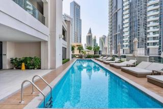 Prime location - ACT 1 ACT 2 - Downtown - Dubai - 3