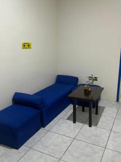 Your Tagaytay Budget Deluxe Room for 24 Hours - Kaybagal - 4