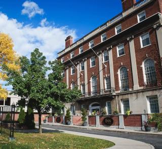 Inn on Broadway - Rochester - 0