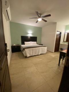 Cuatro Misiones Hotel - 6