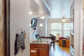President Studio Pool-Spa Ski-in out Gym, Sauna, Laundry, BBQ - Brian Head - 1