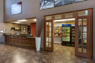 Best Western Plus Scottsdale Thunderbird Suites - Scottsdale - 9