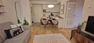 Luxury suite with private sauna free parking - 1