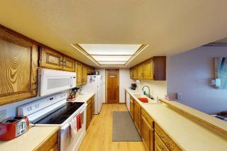Royal Vista II Pool-Spa Ski-in out Gym, Sauna, Laundry, BBQ - 7