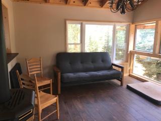 Torreys Getaway Cabin - Duck Creek Village - 8