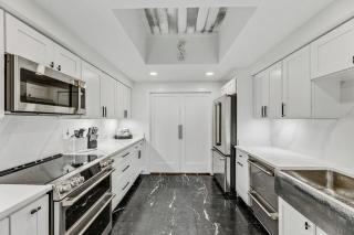 Shoreline Towers 1122 - 1