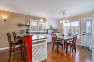 Point Of View I 55 SmartTV I Riverside I Sleeps 5 - 6