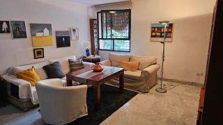 Centrally located in old palace house - Seville - 4