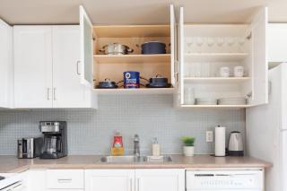 Liberty Village Home 5 mins to Lakeshore! - 1