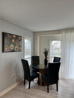 Cozy rooms in Guelph - 2