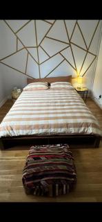 Riverside Retreat with Balcony, Workspace & Parking - 3