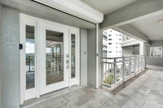 Beachfront Luxury Living on Vanderbilt Beach - 2