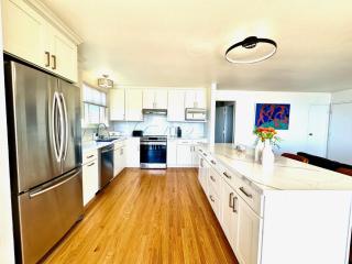 Ocean Breeze Coastal Getaway - Daly City - 3