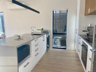 Jacks Point Getaway - 4