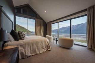 Whenua Lodge - Our Land Lodge - Glenorchy - 6