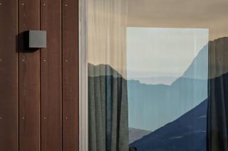 Whenua Lodge - Our Land Lodge - Glenorchy - 3