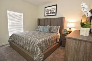 Last Minute Disney Getaway! Private Pool, Hot Tub & Games Room. Book Now! #21156 - Davenport - 1