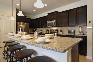 Last Minute Disney Getaway! Private Pool, Hot Tub & Games Room. Book Now! #17602 - Kissimmee - 4
