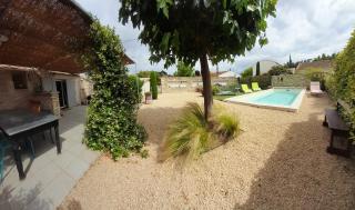 La maison du petit écolier - LʼIsle-sur-la-Sorgue - 1